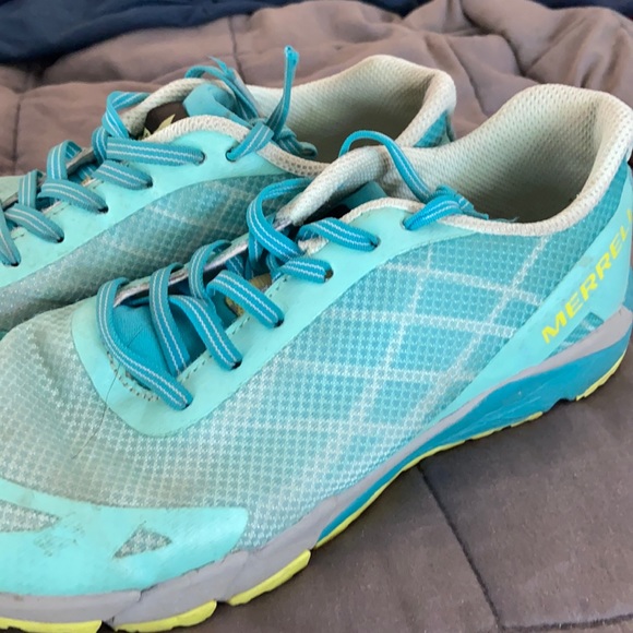 Kids shoes - Picture 1 of 4